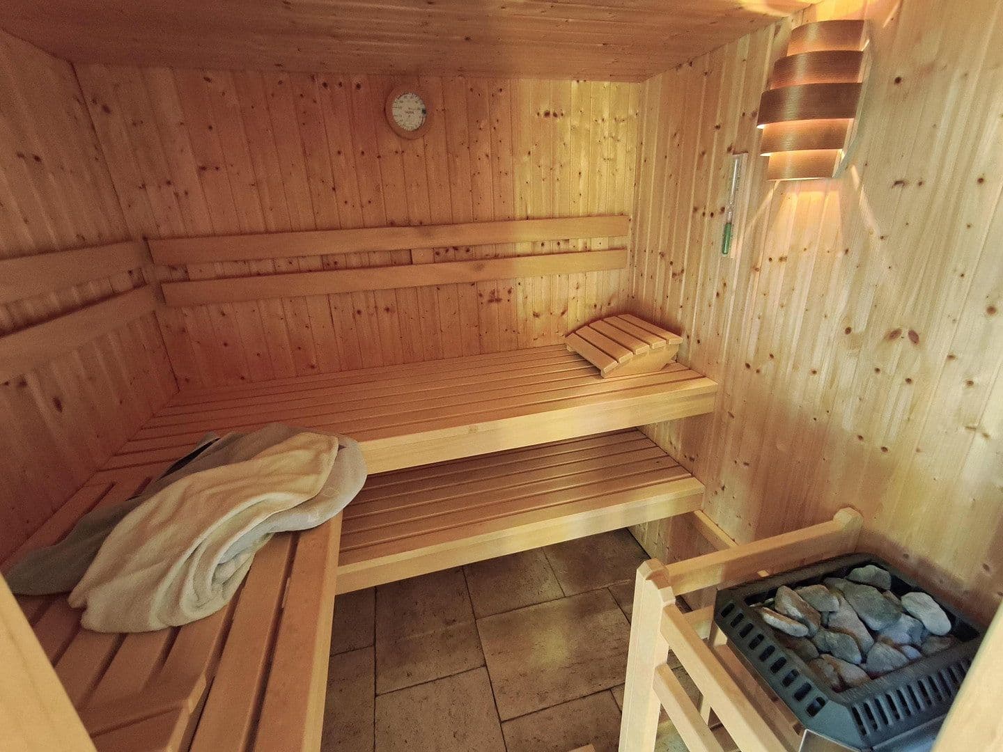 Prodej domu 180 m², pozemek 1.000 m², Wächtersbergstr. 46, Wildberg, Bádensko-Württembersko Prodej domu 180 m², pozemek 1.000 m², Wächtersbergstr. 46, Wildberg, Bádensko-Württembersko