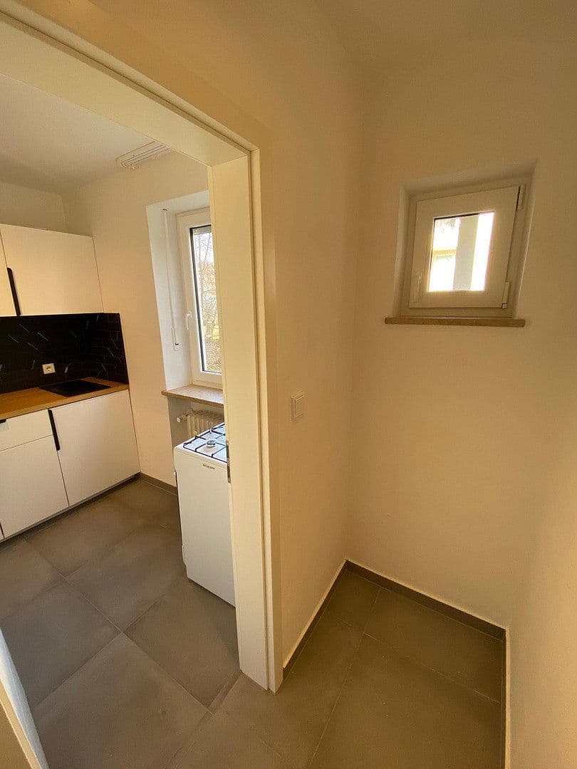 Pronájem bytu 1+1 40 m², Albrecht-Dürer-Str. 3, 81543 München, München, Bavorsko Pronájem bytu 1+1 40 m², Albrecht-Dürer-Str. 3, 81543 München, München, Bavorsko