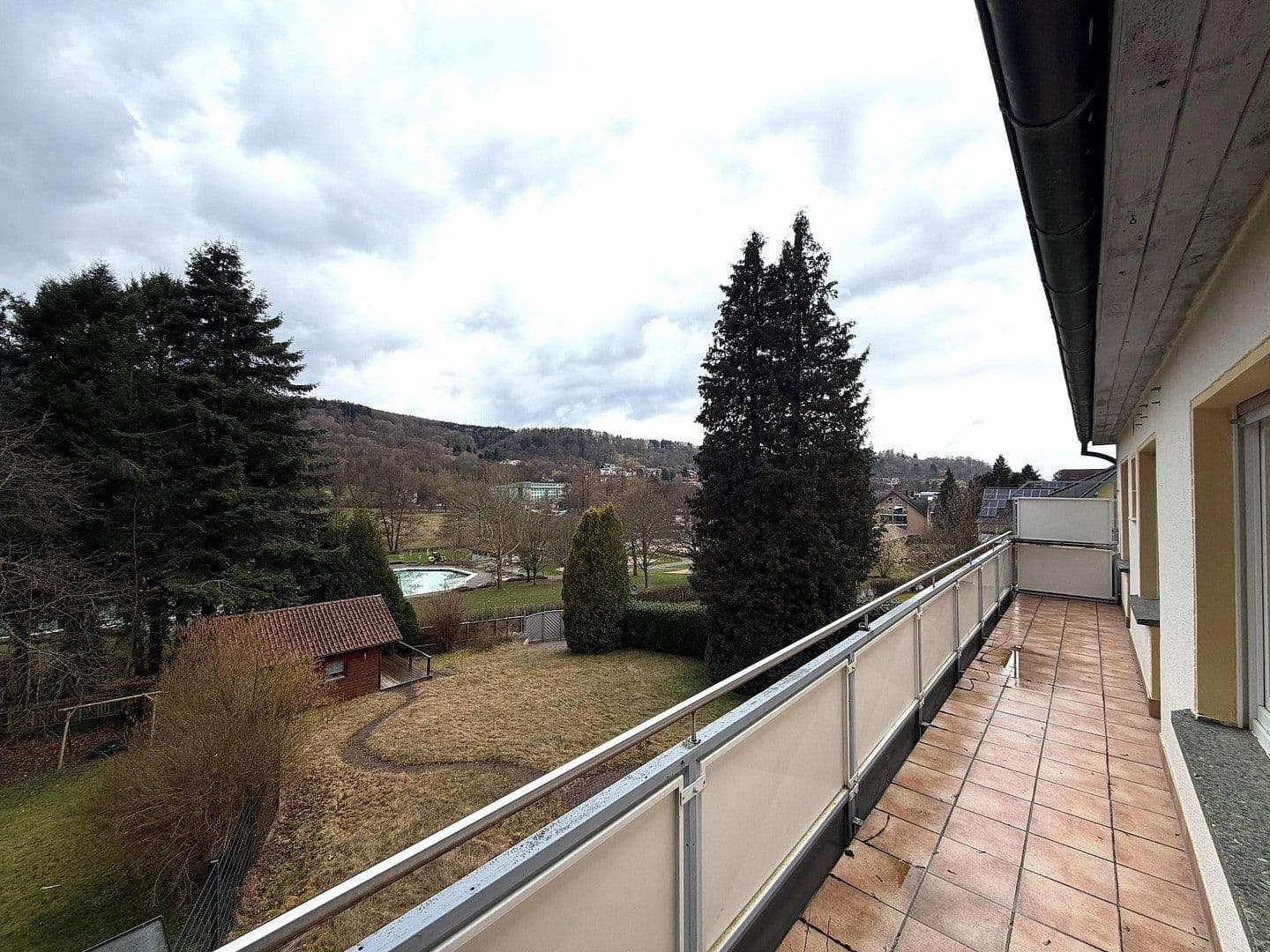 Pronájem bytu 4+1 111 m², Villbacher Str. 44, Bad Orb, Hessen Pronájem bytu 4+1 111 m², Villbacher Str. 44, Bad Orb, Hessen
