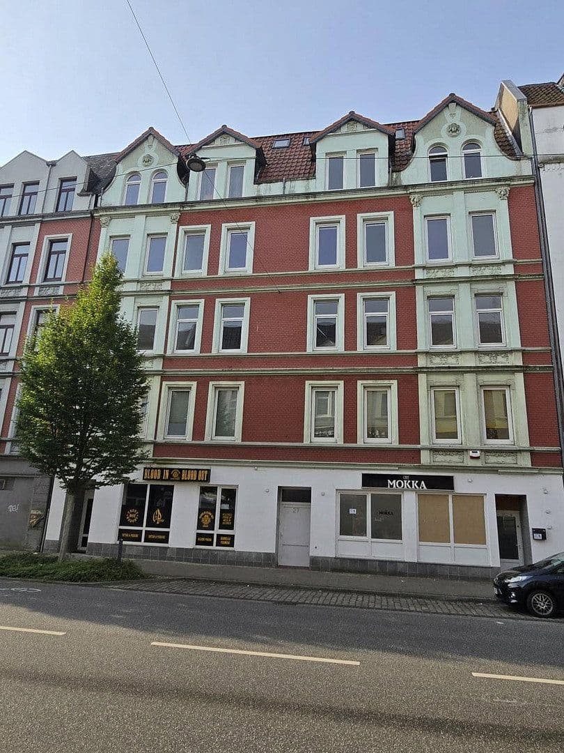 Prodej domu 1.071 m², pozemek 858 m², Bremerhaven, Bremen Prodej domu 1.071 m², pozemek 858 m², Bremerhaven, Bremen