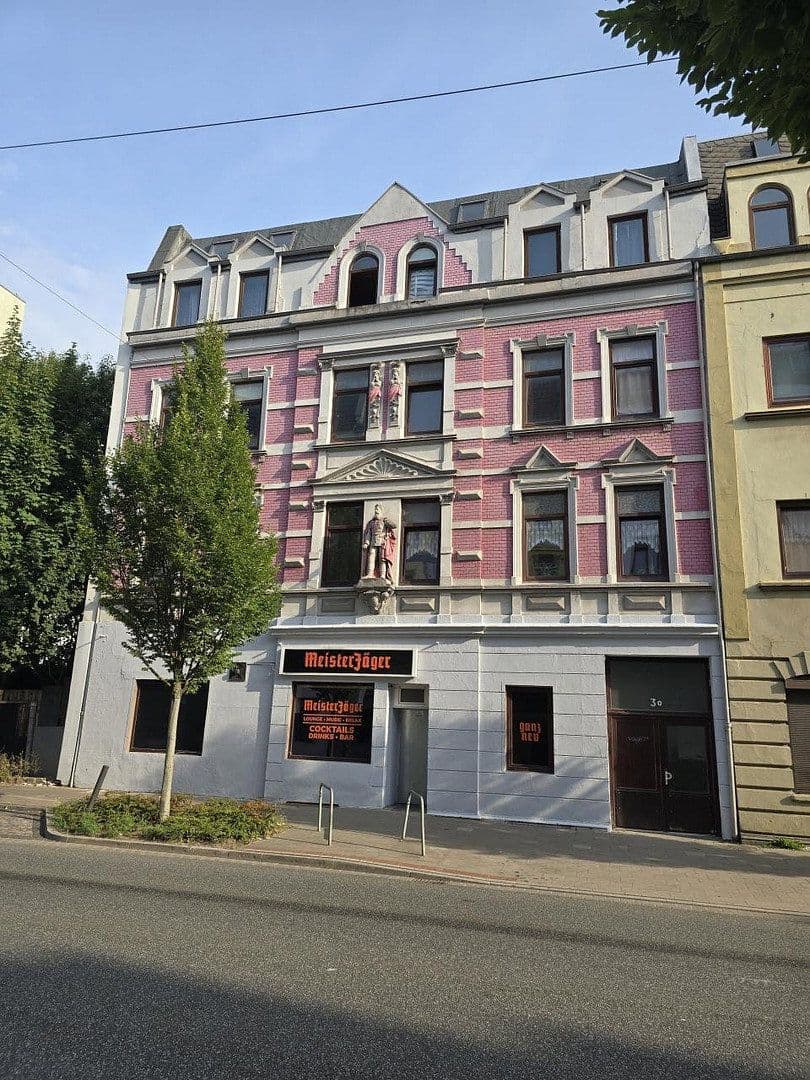 Prodej domu 1.071 m², pozemek 858 m², Bremerhaven, Bremen Prodej domu 1.071 m², pozemek 858 m², Bremerhaven, Bremen