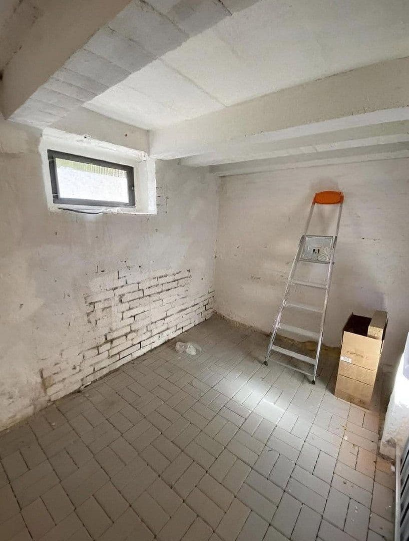 Pronájem bytu 2+1 48 m², Hauffweg 3, Leipzig, Sasko Pronájem bytu 2+1 48 m², Hauffweg 3, Leipzig, Sasko