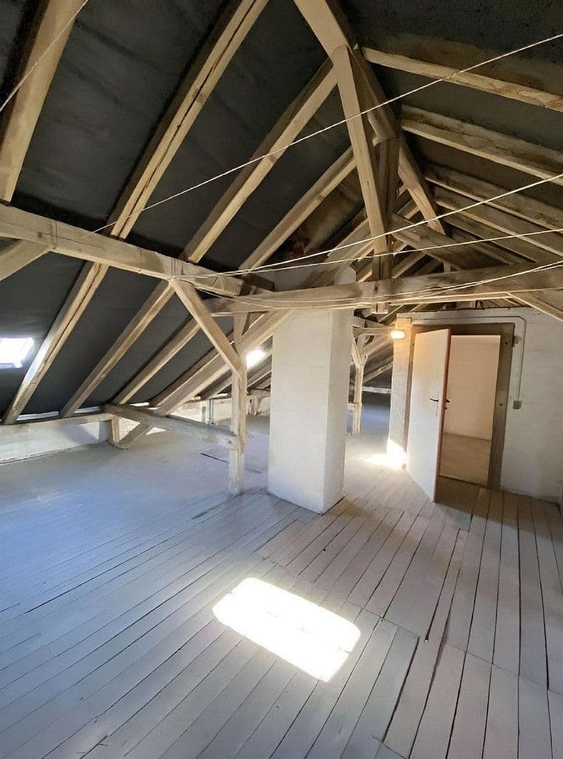 Pronájem bytu 2+1 48 m², Hauffweg 3, Leipzig, Sasko Pronájem bytu 2+1 48 m², Hauffweg 3, Leipzig, Sasko