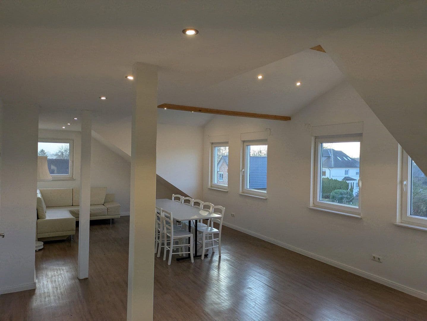 Prodej domu 237 m², pozemek 604 m², Espelkamp, Severní Porýní-Vestfálsko Prodej domu 237 m², pozemek 604 m², Espelkamp, Severní Porýní-Vestfálsko