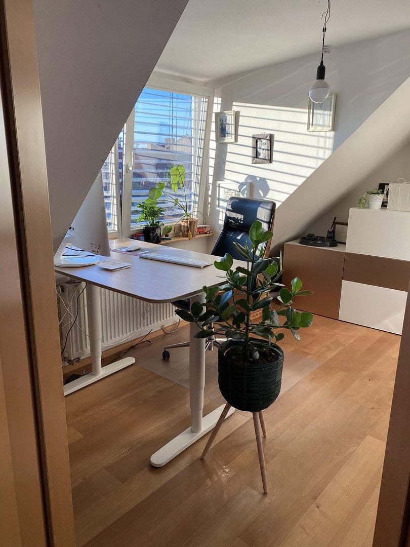 Pronájem bytu 3+1 65 m², Nürnberg, Bavorsko Pronájem bytu 3+1 65 m², Nürnberg, Bavorsko