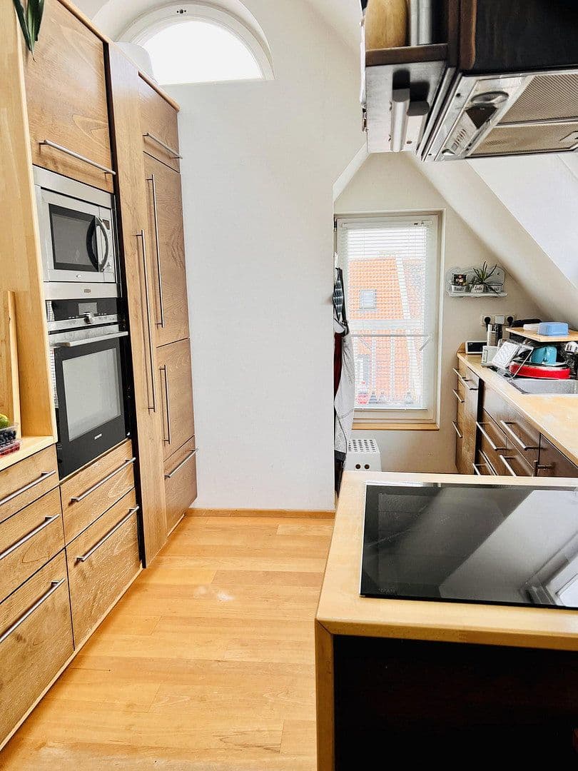 Pronájem bytu 3+1 65 m², Nürnberg, Bavorsko Pronájem bytu 3+1 65 m², Nürnberg, Bavorsko