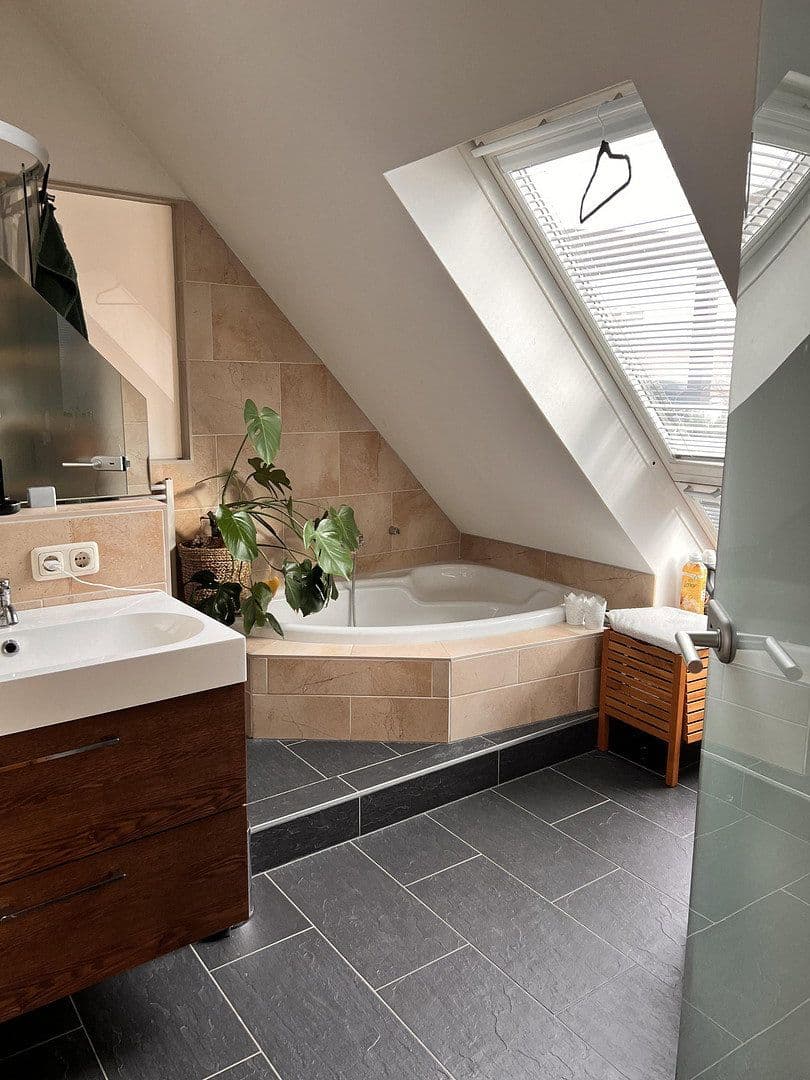 Pronájem bytu 3+1 65 m², Nürnberg, Bavorsko Pronájem bytu 3+1 65 m², Nürnberg, Bavorsko