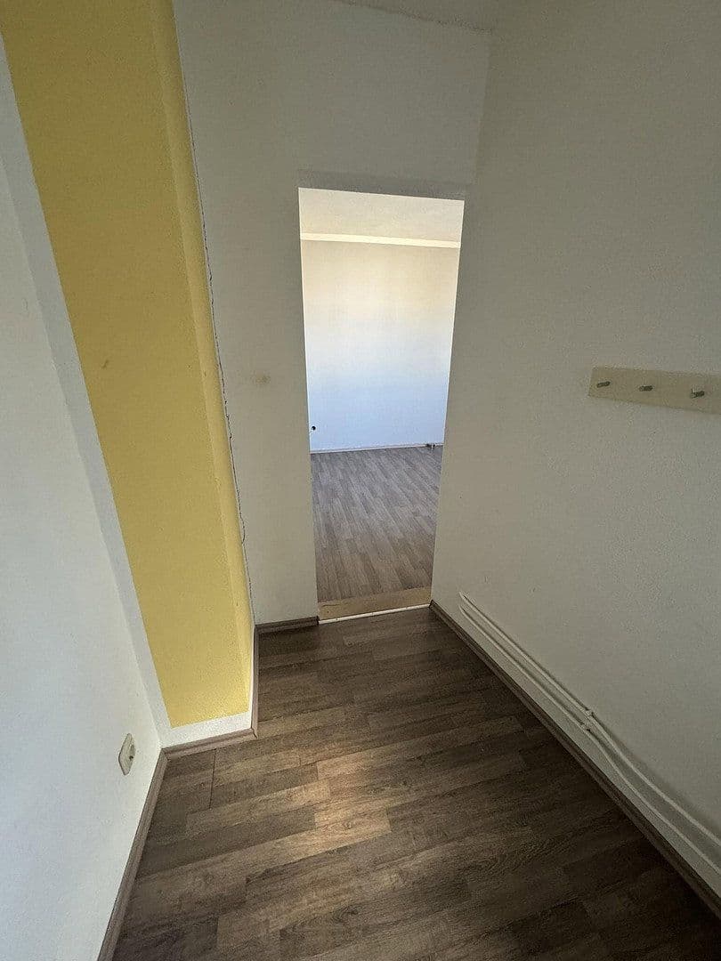 Pronájem bytu 4+1 98 m², Käthe Kollwitz Str. 5, Apolda, Durynsko Pronájem bytu 4+1 98 m², Käthe Kollwitz Str. 5, Apolda, Durynsko