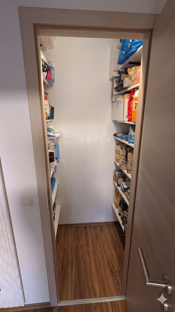 Prodej bytu 3+1 74 m², Am Färberhof, 3, Erlangen, Bavorsko Prodej bytu 3+1 74 m², Am Färberhof, 3, Erlangen, Bavorsko