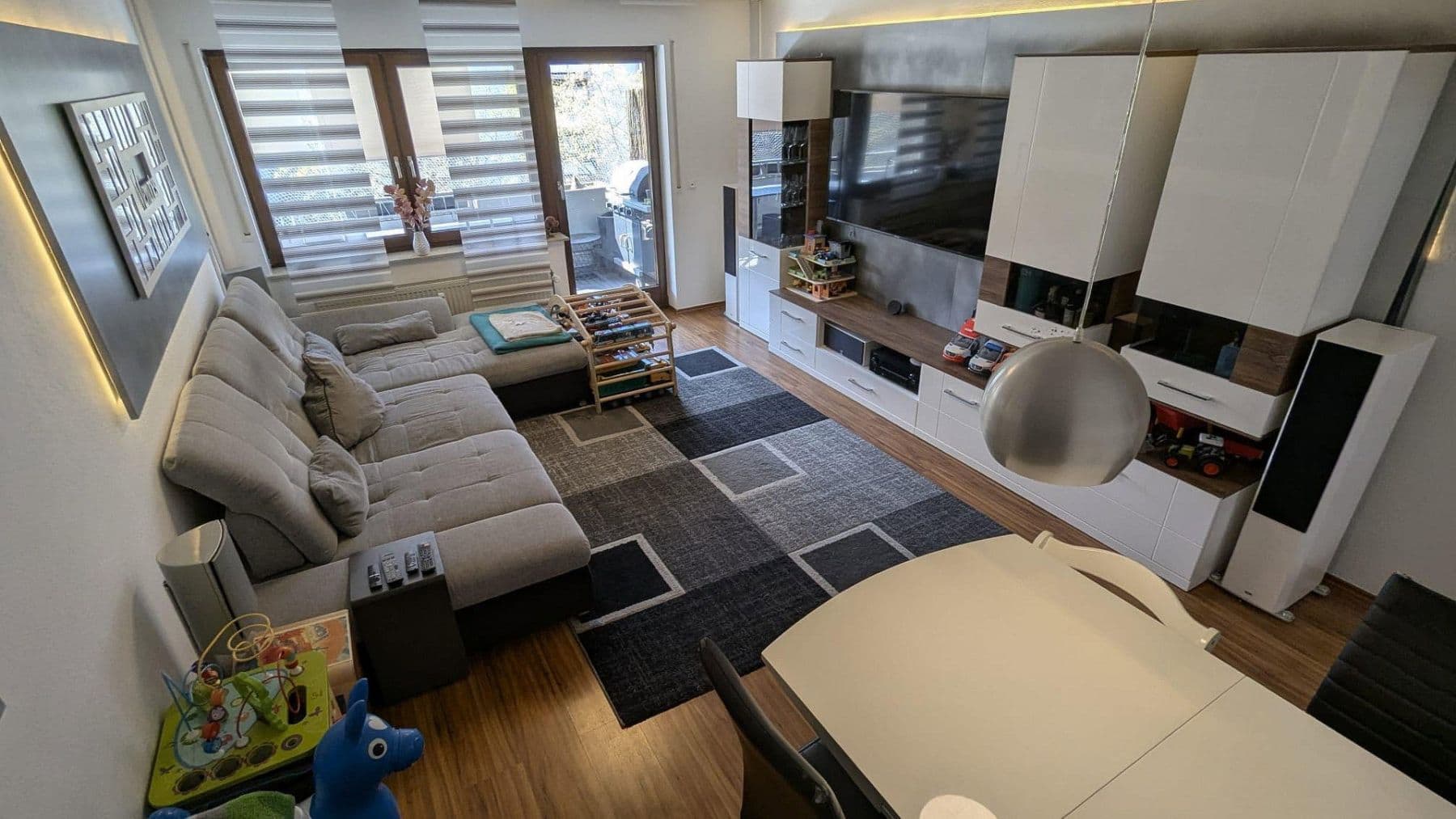 Prodej bytu 3+1 74 m², Am Färberhof, 3, Erlangen, Bavorsko Prodej bytu 3+1 74 m², Am Färberhof, 3, Erlangen, Bavorsko