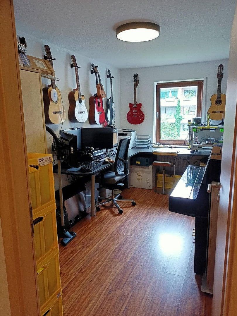 Prodej bytu 3+1 74 m², Am Färberhof, 3, Erlangen, Bavorsko Prodej bytu 3+1 74 m², Am Färberhof, 3, Erlangen, Bavorsko