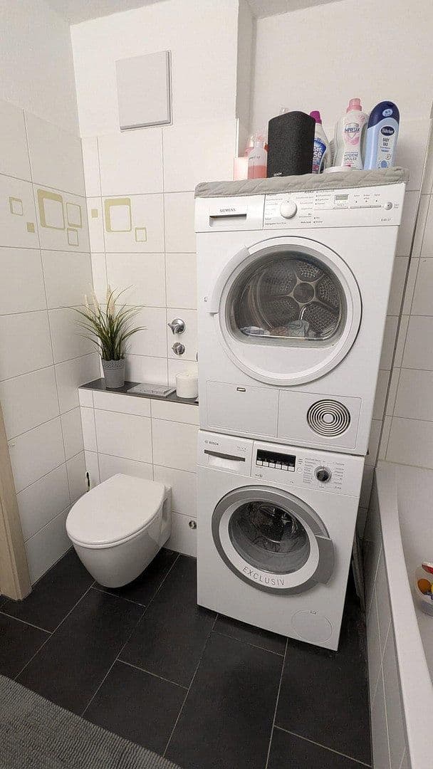 Prodej bytu 3+1 74 m², Am Färberhof, 3, Erlangen, Bavorsko Prodej bytu 3+1 74 m², Am Färberhof, 3, Erlangen, Bavorsko