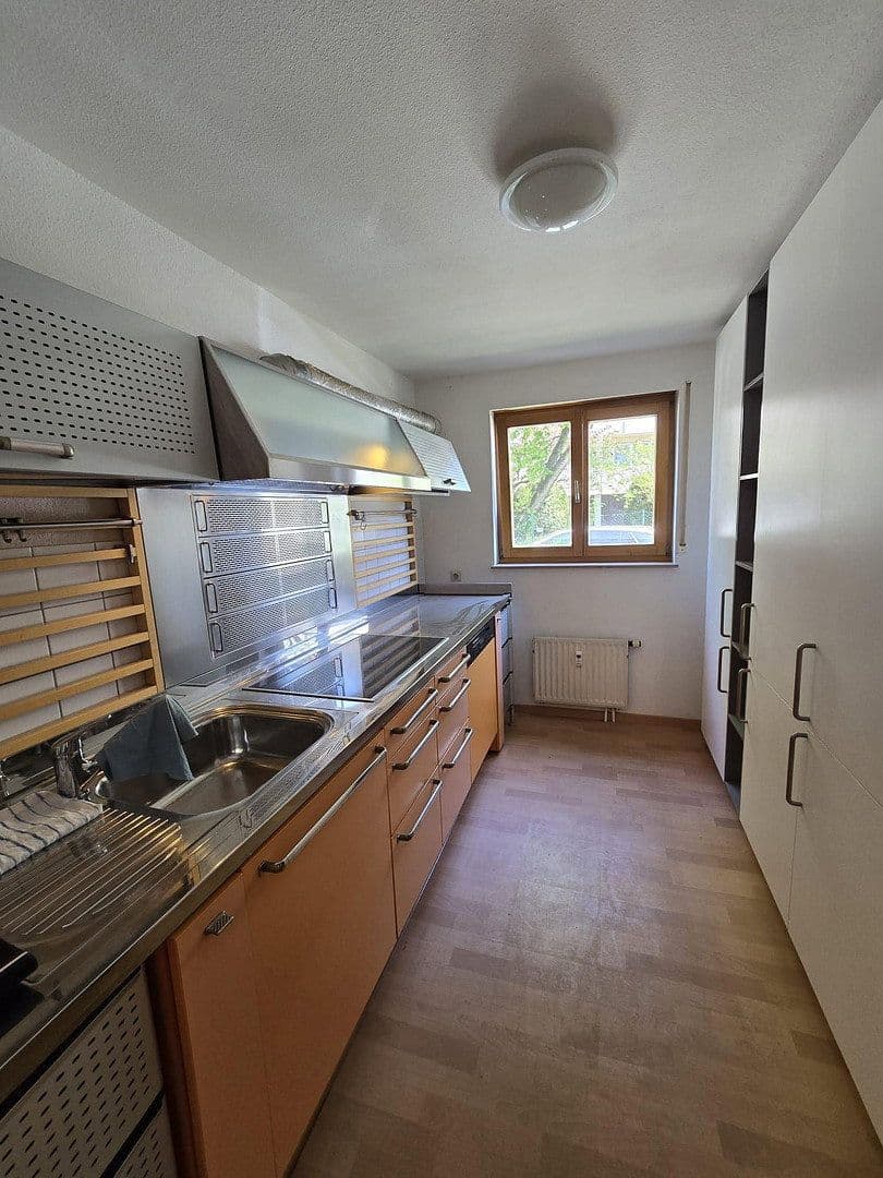 Prodej bytu 4+1 110 m², Wallmerstr. 135, Stuttgart, Bádensko-Württembersko Prodej bytu 4+1 110 m², Wallmerstr. 135, Stuttgart, Bádensko-Württembersko