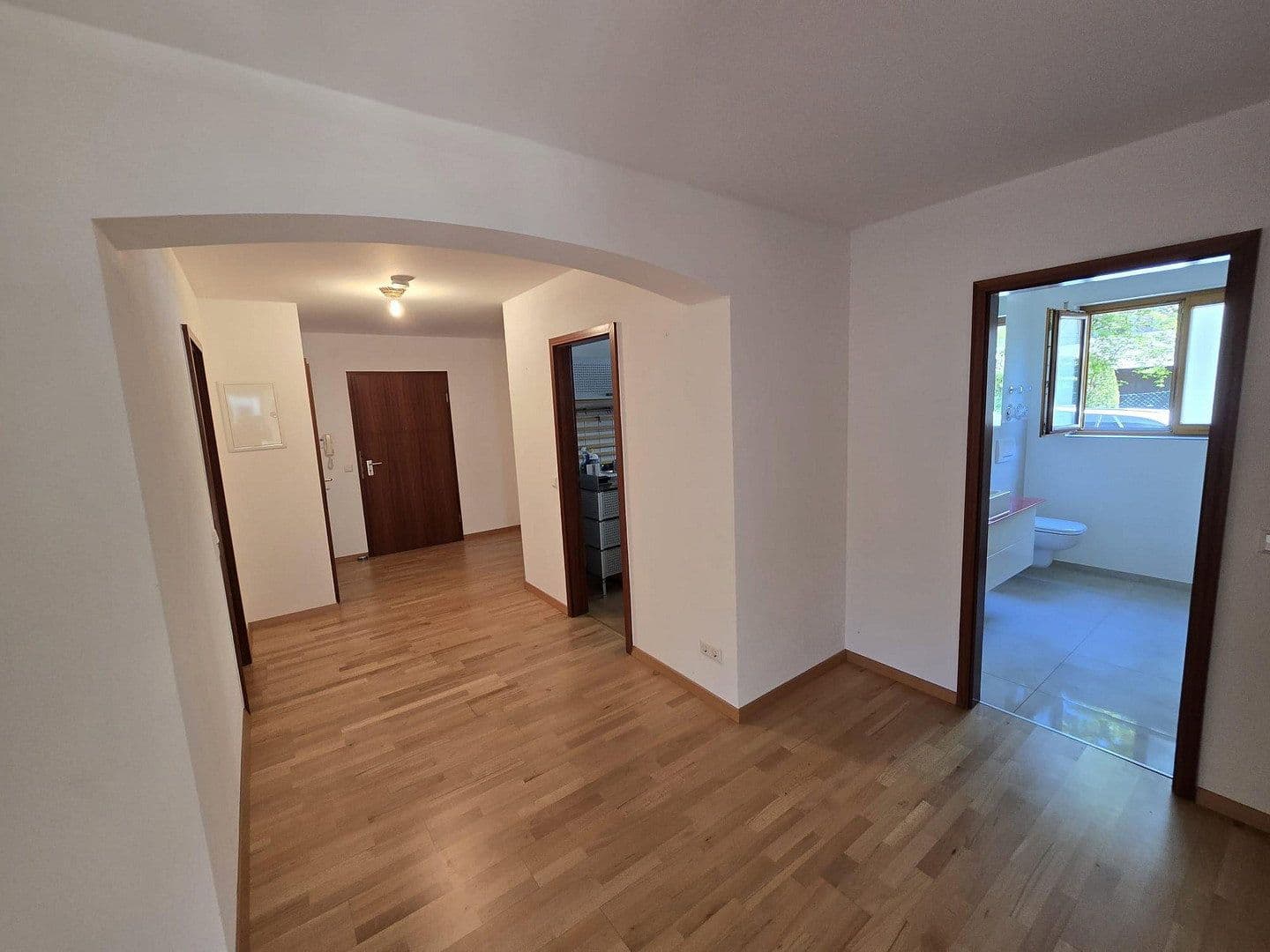 Prodej bytu 4+1 110 m², Wallmerstr. 135, Stuttgart, Bádensko-Württembersko Prodej bytu 4+1 110 m², Wallmerstr. 135, Stuttgart, Bádensko-Württembersko