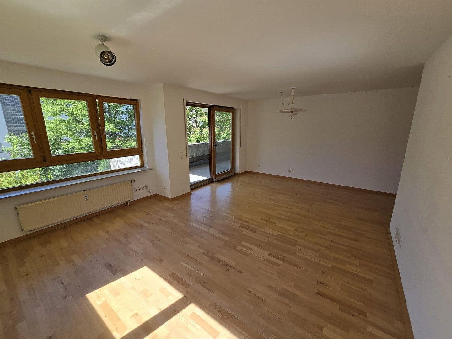 Prodej bytu 4+1 110 m², Wallmerstr. 135, Stuttgart, Bádensko-Württembersko Prodej bytu 4+1 110 m², Wallmerstr. 135, Stuttgart, Bádensko-Württembersko