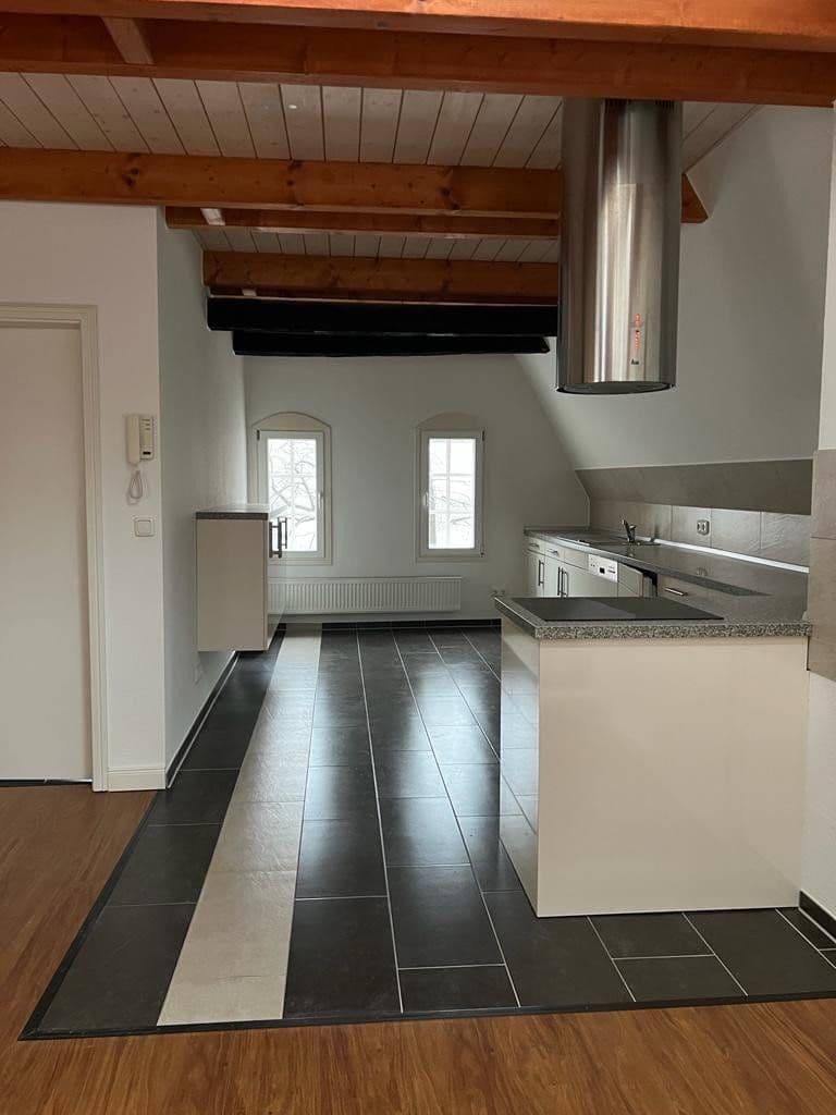 Pronájem bytu 3+1 118 m², Fleischhauerstraße, Lübeck, Šlesvicko-Holštýnsko Pronájem bytu 3+1 118 m², Fleischhauerstraße, Lübeck, Šlesvicko-Holštýnsko