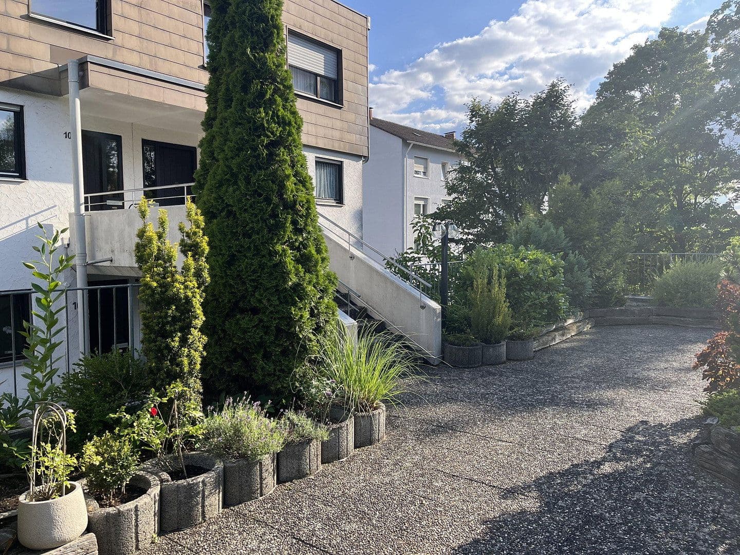 Prodej bytu 5+1 153 m², Chemnitzer Weg 10 (oberer Eingang), Sindelfingen, Bádensko-Württembersko Prodej bytu 5+1 153 m², Chemnitzer Weg 10 (oberer Eingang), Sindelfingen, Bádensko-Württembersko