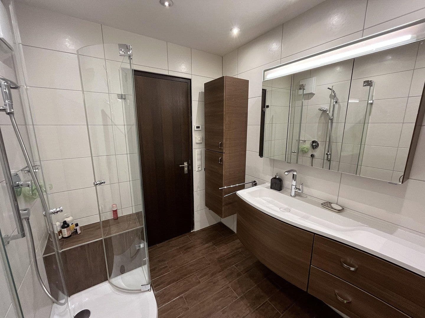 Prodej bytu 5+1 153 m², Chemnitzer Weg 10 (oberer Eingang), Sindelfingen, Bádensko-Württembersko Prodej bytu 5+1 153 m², Chemnitzer Weg 10 (oberer Eingang), Sindelfingen, Bádensko-Württembersko