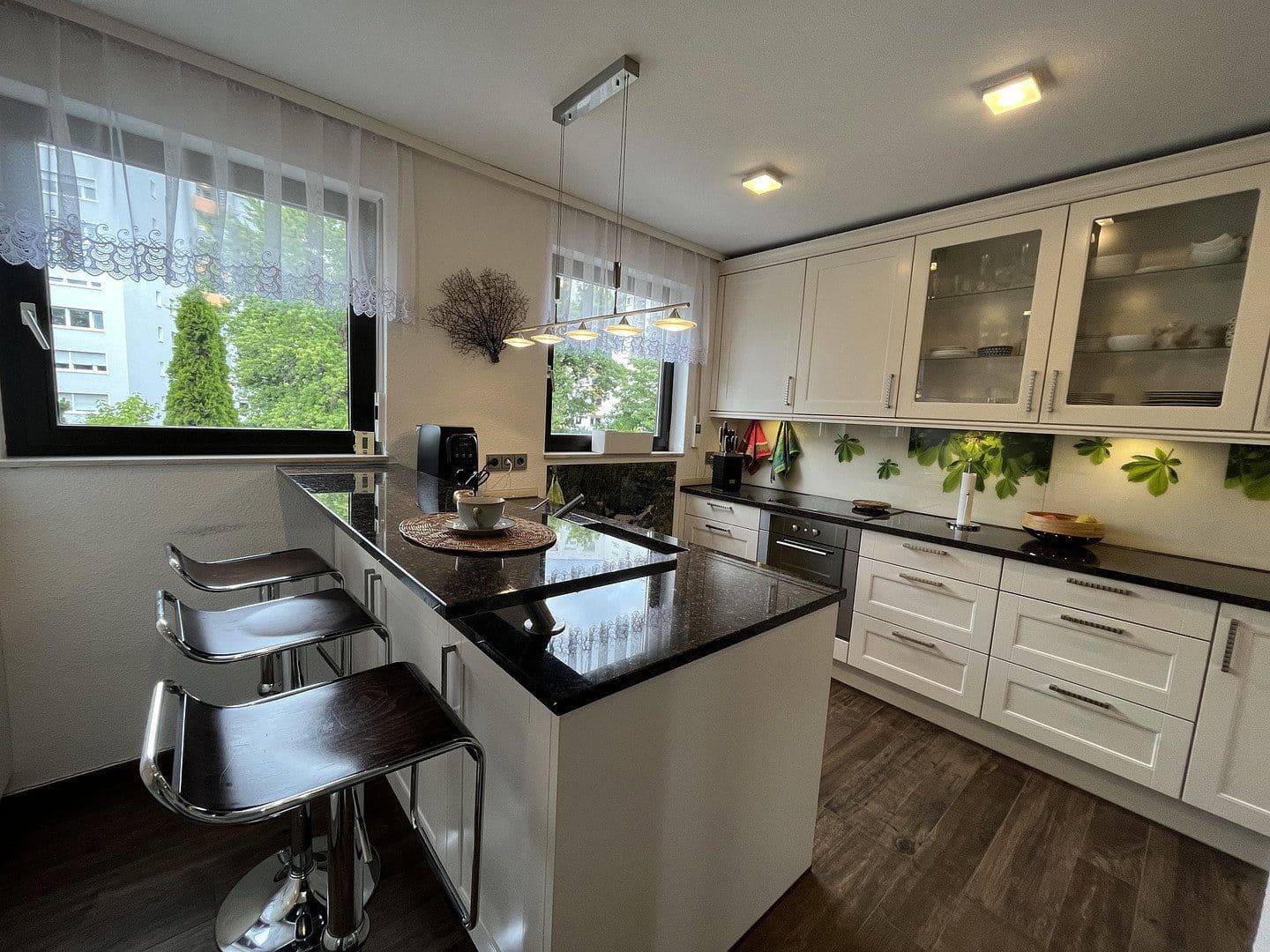 Prodej bytu 5+1 153 m², Chemnitzer Weg 10 (oberer Eingang), Sindelfingen, Bádensko-Württembersko Prodej bytu 5+1 153 m², Chemnitzer Weg 10 (oberer Eingang), Sindelfingen, Bádensko-Württembersko
