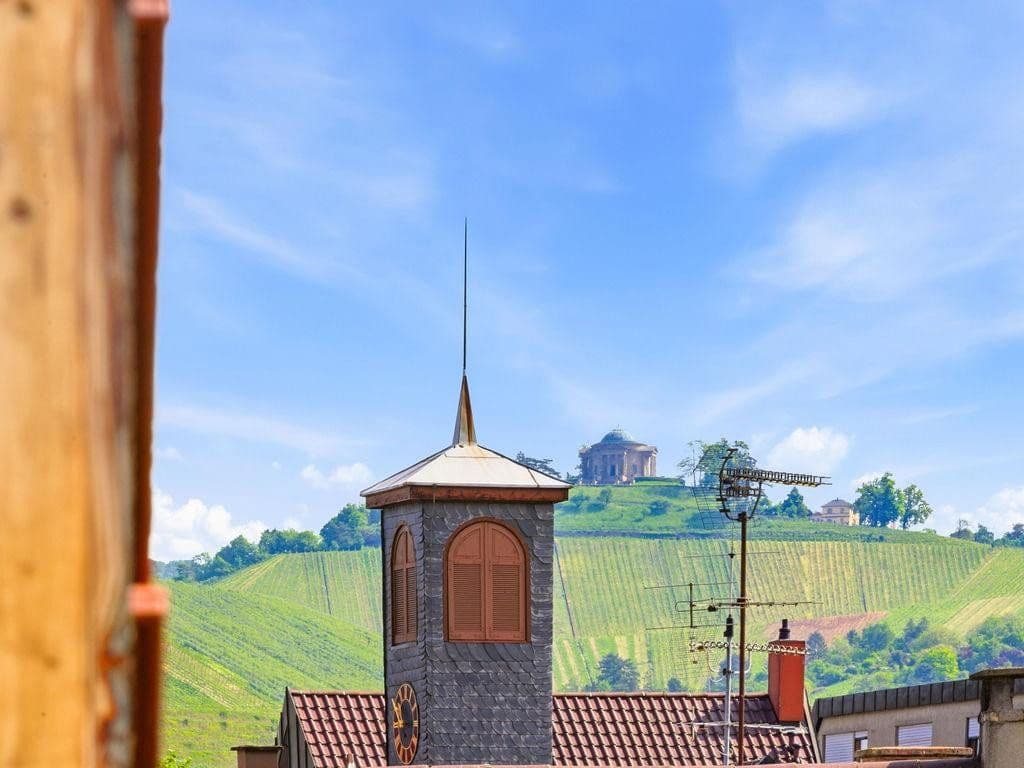 Prodej domu 159 m², pozemek 144 m², Stuttgart, Bádensko-Württembersko Prodej domu 159 m², pozemek 144 m², Stuttgart, Bádensko-Württembersko