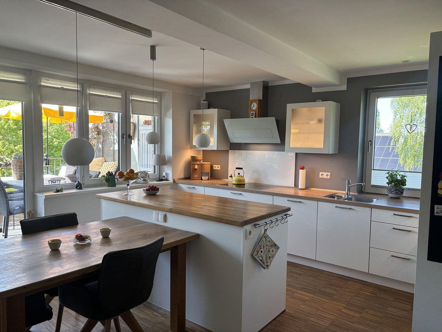 Prodej bytu 4+kk 146 m², Norderstedt, Šlesvicko-Holštýnsko Prodej bytu 4+kk 146 m², Norderstedt, Šlesvicko-Holštýnsko