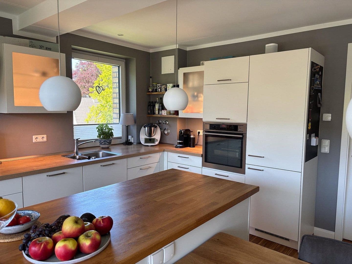 Prodej bytu 4+kk 146 m², Norderstedt, Šlesvicko-Holštýnsko Prodej bytu 4+kk 146 m², Norderstedt, Šlesvicko-Holštýnsko