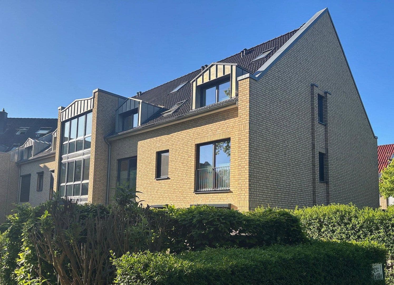 Prodej bytu 4+kk 146 m², Norderstedt, Šlesvicko-Holštýnsko Prodej bytu 4+kk 146 m², Norderstedt, Šlesvicko-Holštýnsko