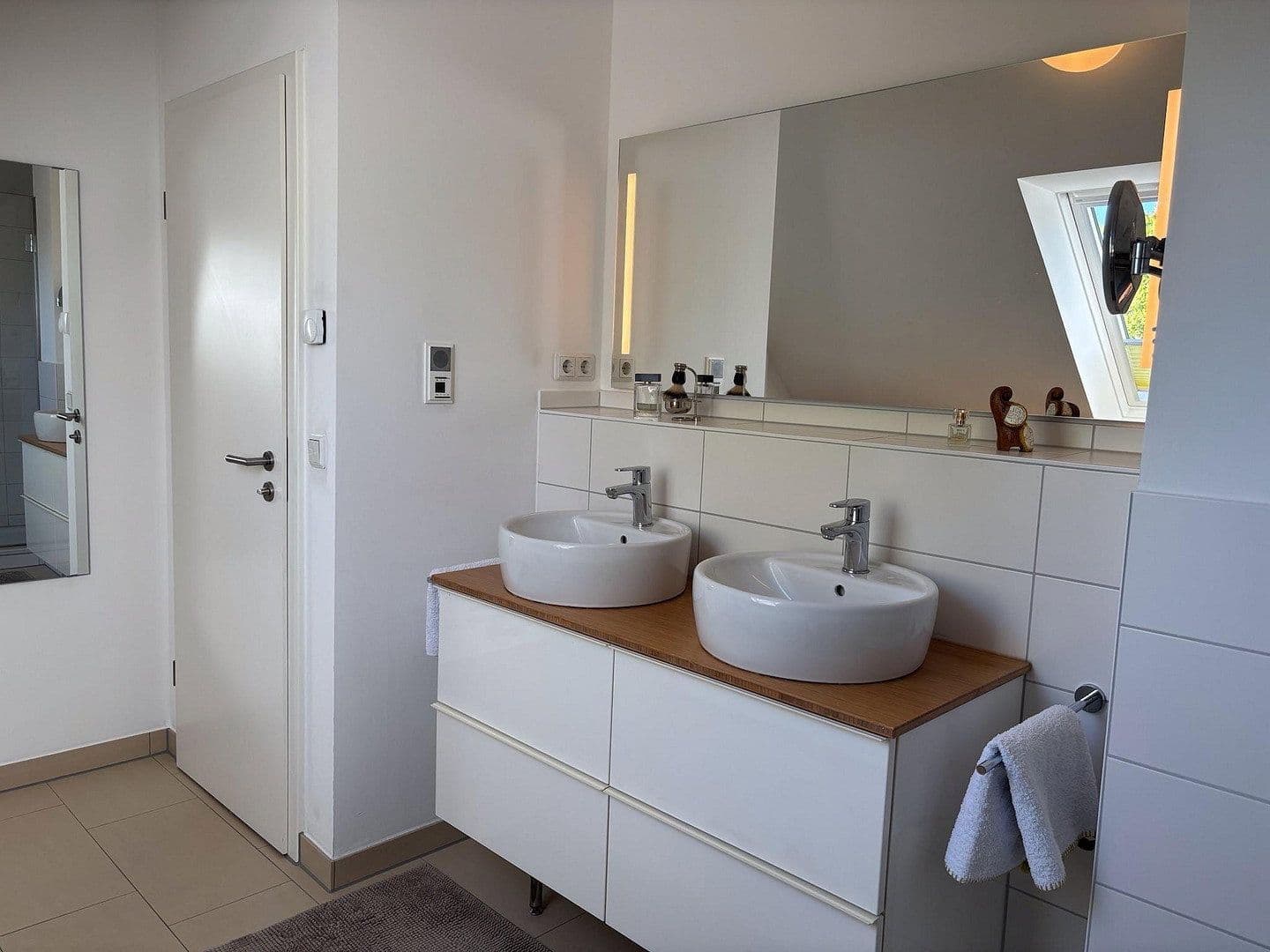 Prodej bytu 4+kk 146 m², Norderstedt, Šlesvicko-Holštýnsko Prodej bytu 4+kk 146 m², Norderstedt, Šlesvicko-Holštýnsko