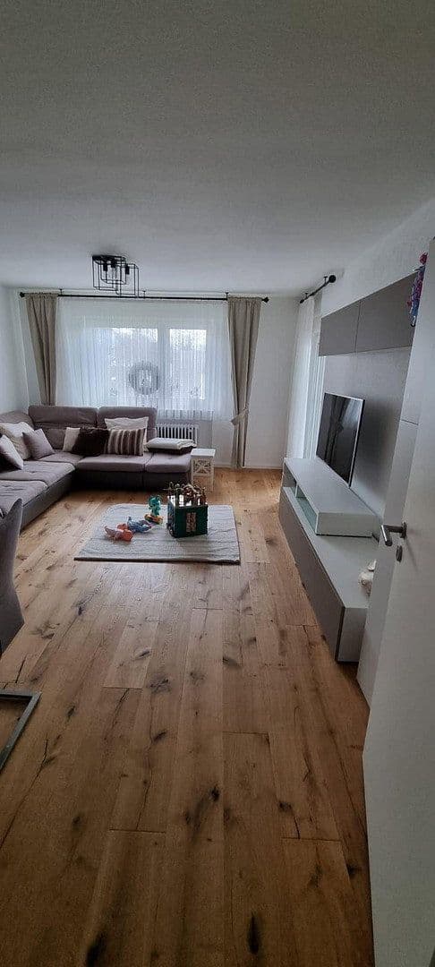 Pronájem bytu 3+1 72 m², Sindelfingen, Bádensko-Württembersko Pronájem bytu 3+1 72 m², Sindelfingen, Bádensko-Württembersko