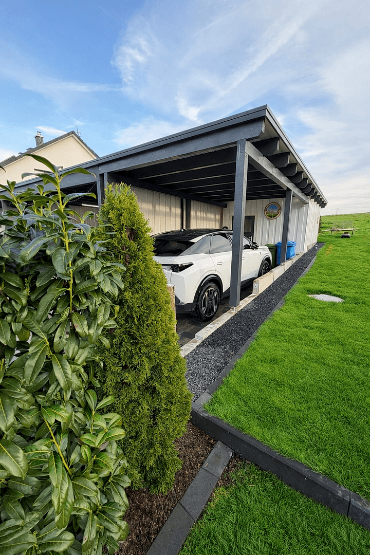 Prodej domu 143 m², pozemek 629 m², Strautfeld 11, Landolfshausen, Dolní Sasko Prodej domu 143 m², pozemek 629 m², Strautfeld 11, Landolfshausen, Dolní Sasko