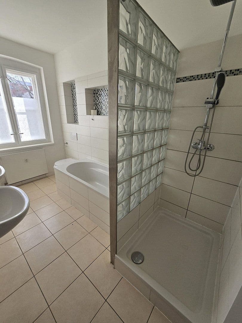 Pronájem bytu 4+kk 114 m², Gerhart-Hauptmann Straße 43/45, Teltow, Braniborsko Pronájem bytu 4+kk 114 m², Gerhart-Hauptmann Straße 43/45, Teltow, Braniborsko