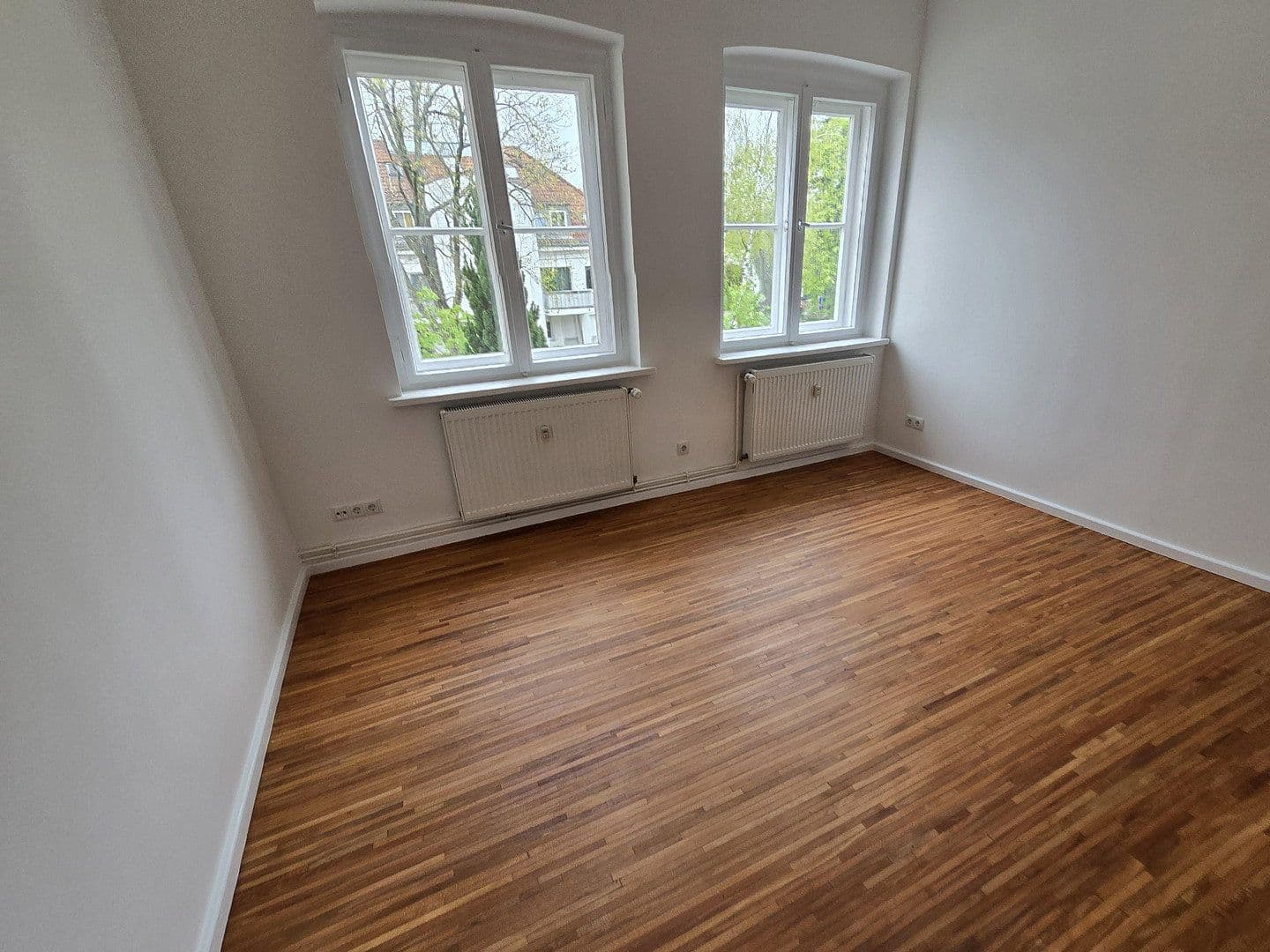 Pronájem bytu 4+kk 114 m², Gerhart-Hauptmann Straße 43/45, Teltow, Braniborsko Pronájem bytu 4+kk 114 m², Gerhart-Hauptmann Straße 43/45, Teltow, Braniborsko