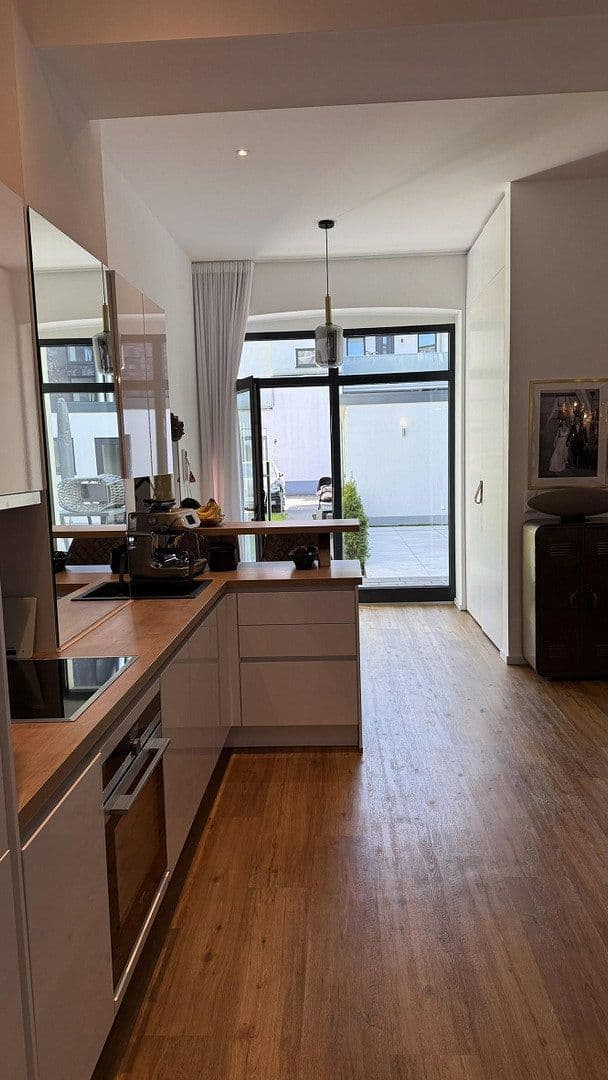 Prodej bytu 3+kk 135 m², Hamburg, Hamburg Prodej bytu 3+kk 135 m², Hamburg, Hamburg