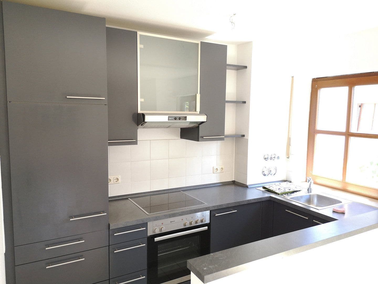 Pronájem bytu 2+1 45 m², Rofanstraße 00, München, Bavorsko Pronájem bytu 2+1 45 m², Rofanstraße 00, München, Bavorsko