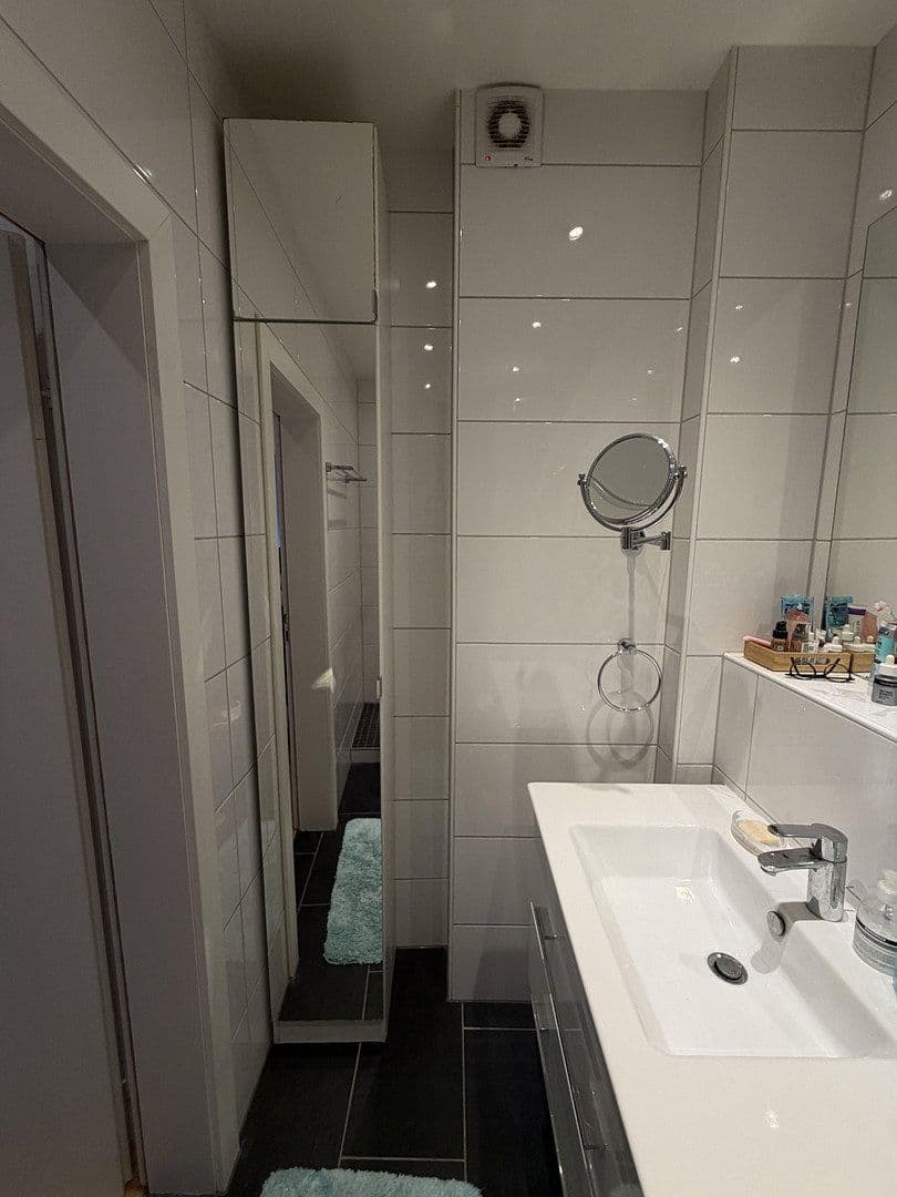 Pronájem bytu 2+1 73 m², Mannheim, Bádensko-Württembersko Pronájem bytu 2+1 73 m², Mannheim, Bádensko-Württembersko