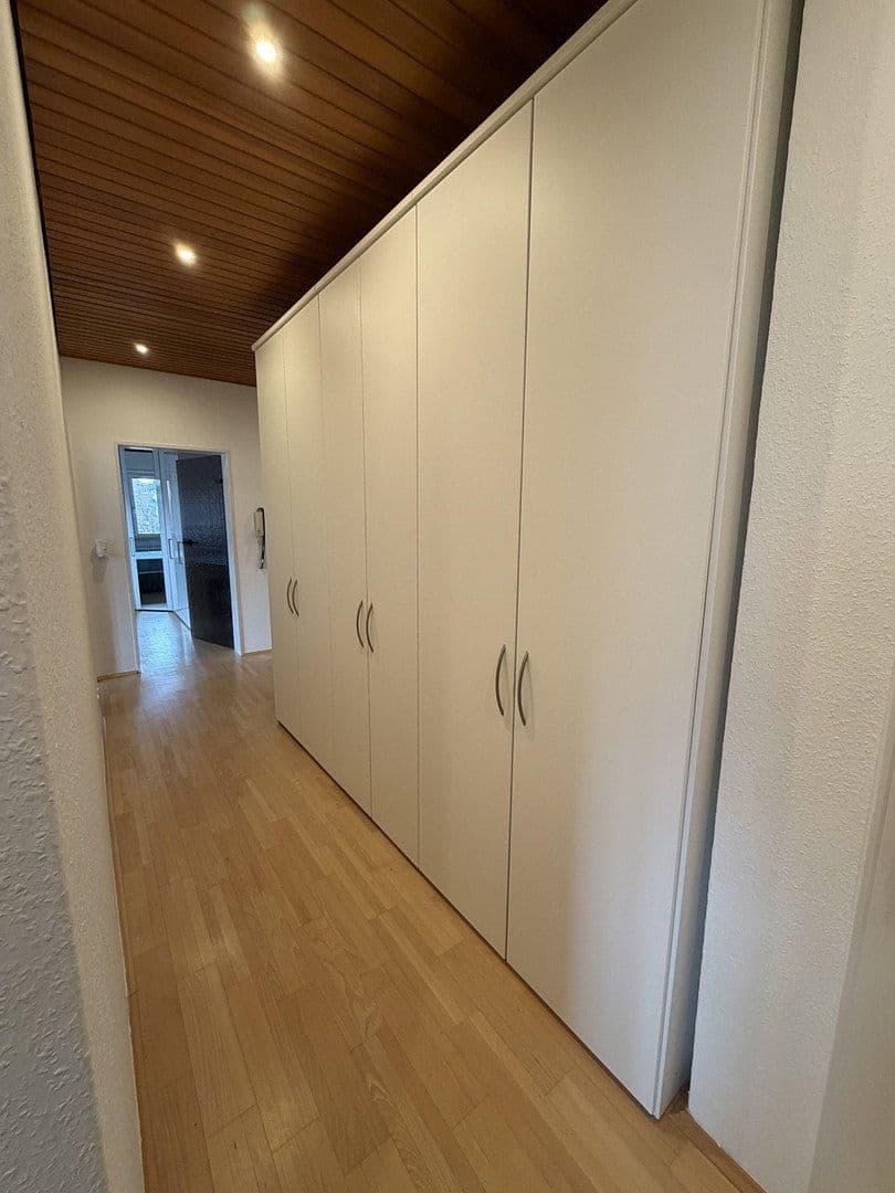 Pronájem bytu 2+1 73 m², Mannheim, Bádensko-Württembersko Pronájem bytu 2+1 73 m², Mannheim, Bádensko-Württembersko