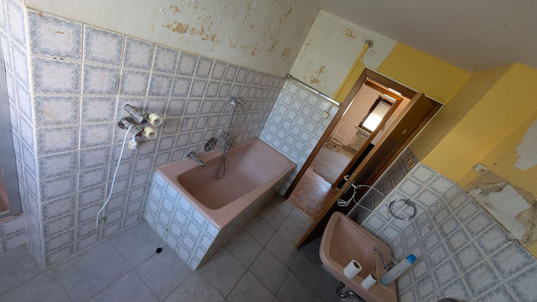 Prodej domu 228 m², pozemek 610 m², Meschede, Severní Porýní-Vestfálsko Prodej domu 228 m², pozemek 610 m², Meschede, Severní Porýní-Vestfálsko