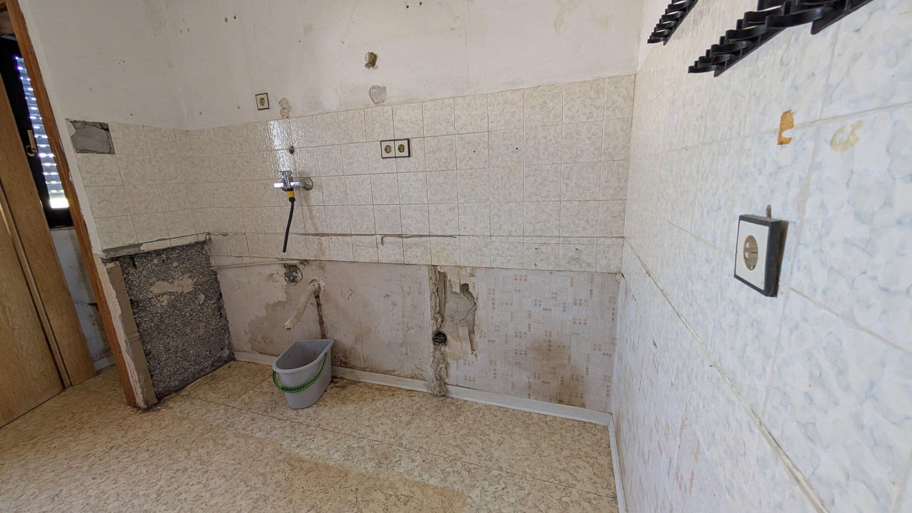 Prodej domu 228 m², pozemek 610 m², Meschede, Severní Porýní-Vestfálsko Prodej domu 228 m², pozemek 610 m², Meschede, Severní Porýní-Vestfálsko