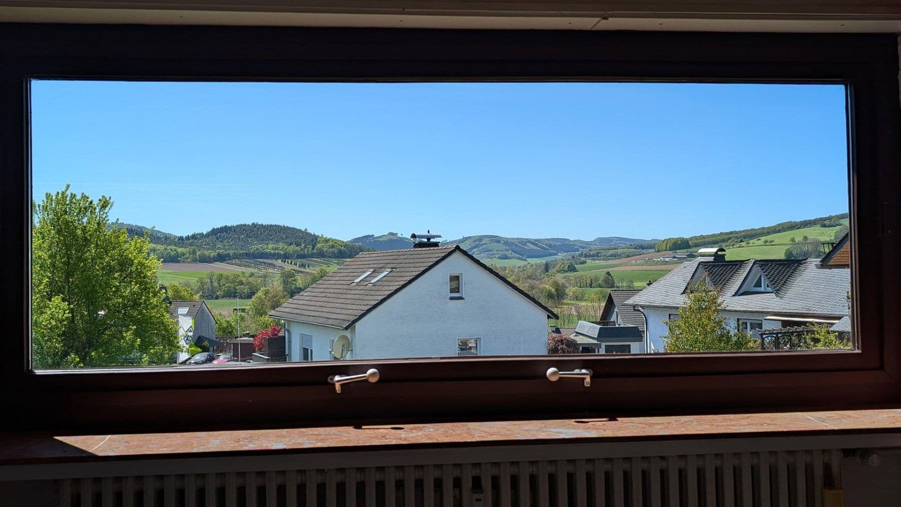 Prodej domu 228 m², pozemek 610 m², Meschede, Severní Porýní-Vestfálsko Prodej domu 228 m², pozemek 610 m², Meschede, Severní Porýní-Vestfálsko