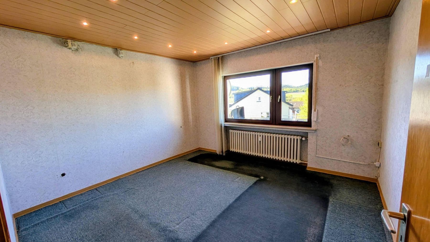 Prodej domu 228 m², pozemek 610 m², Meschede, Severní Porýní-Vestfálsko Prodej domu 228 m², pozemek 610 m², Meschede, Severní Porýní-Vestfálsko