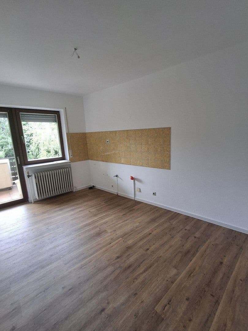 Pronájem bytu 2+1 73 m², Durmersheimer Straße 72, Karlsruhe, Bádensko-Württembersko Pronájem bytu 2+1 73 m², Durmersheimer Straße 72, Karlsruhe, Bádensko-Württembersko