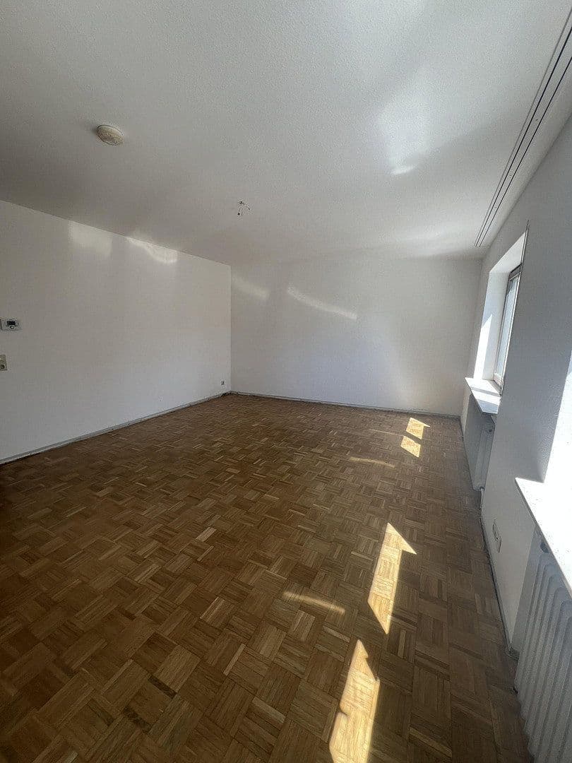 Pronájem bytu 2+1 73 m², Durmersheimer Straße 72, Karlsruhe, Bádensko-Württembersko Pronájem bytu 2+1 73 m², Durmersheimer Straße 72, Karlsruhe, Bádensko-Württembersko