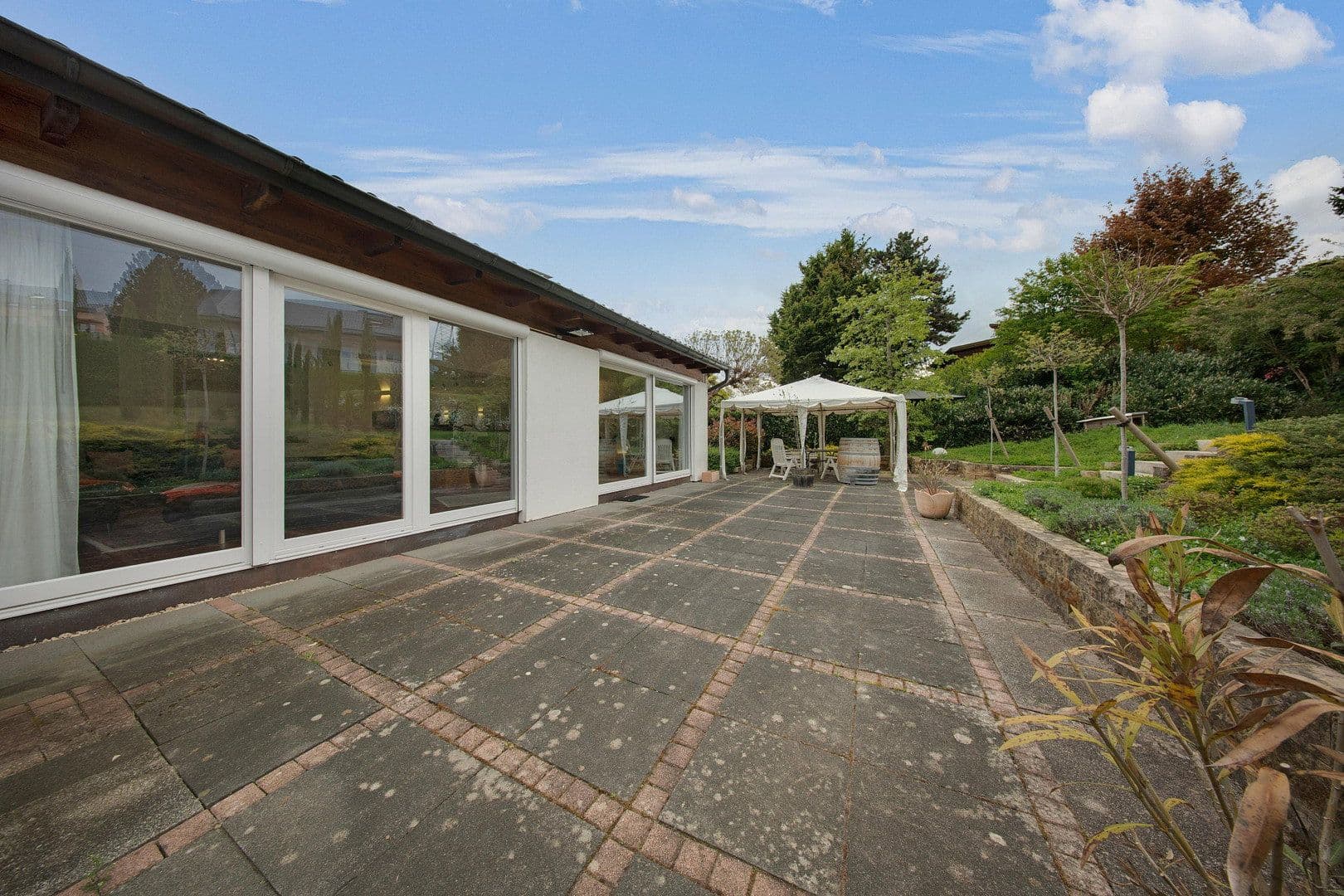 Prodej domu 265 m², pozemek 851 m², Gaggenau, Bádensko-Württembersko Prodej domu 265 m², pozemek 851 m², Gaggenau, Bádensko-Württembersko