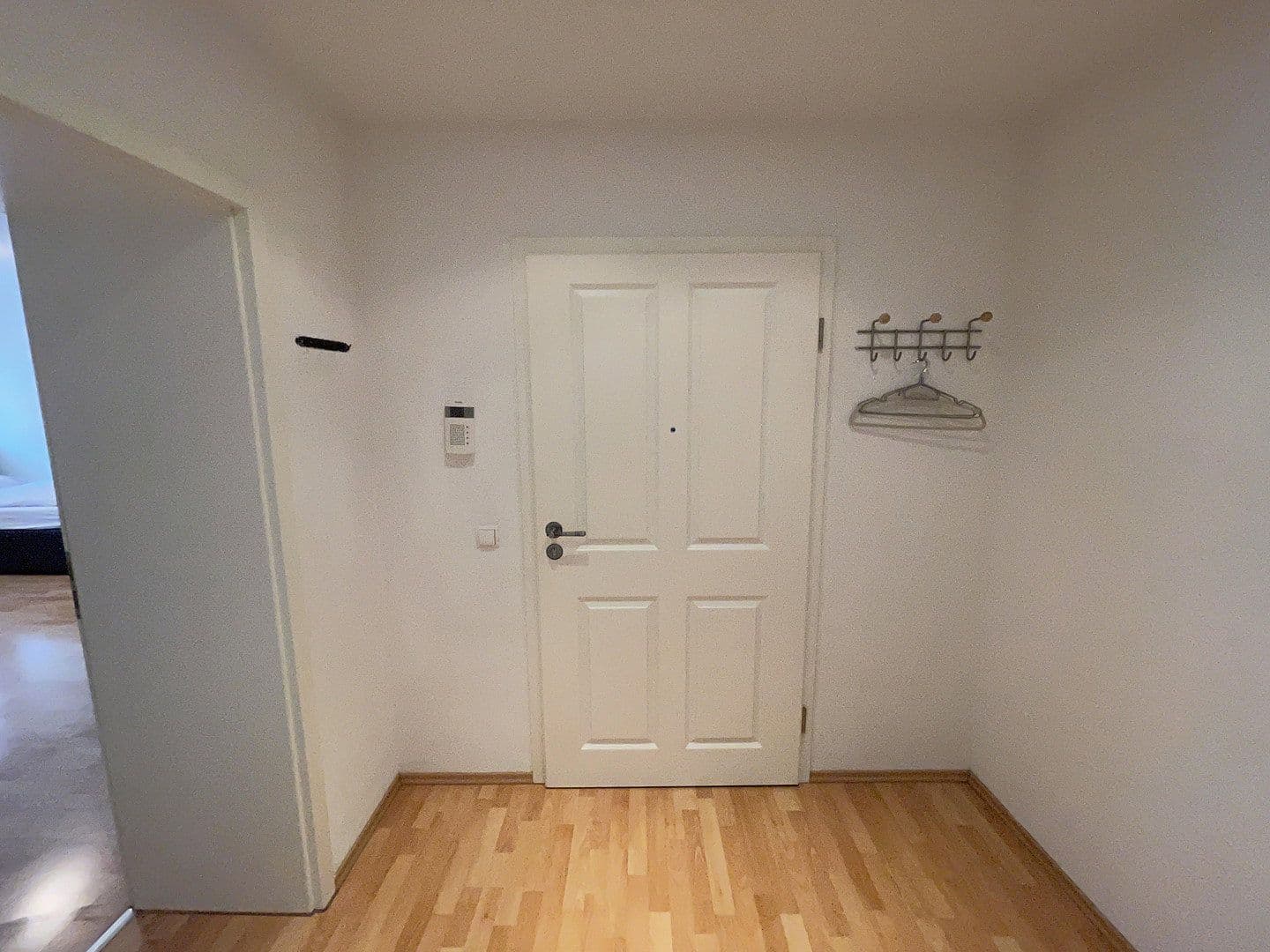 Pronájem bytu 2+1 73 m², Am Zehnt 9, Sinsheim, Bádensko-Württembersko Pronájem bytu 2+1 73 m², Am Zehnt 9, Sinsheim, Bádensko-Württembersko