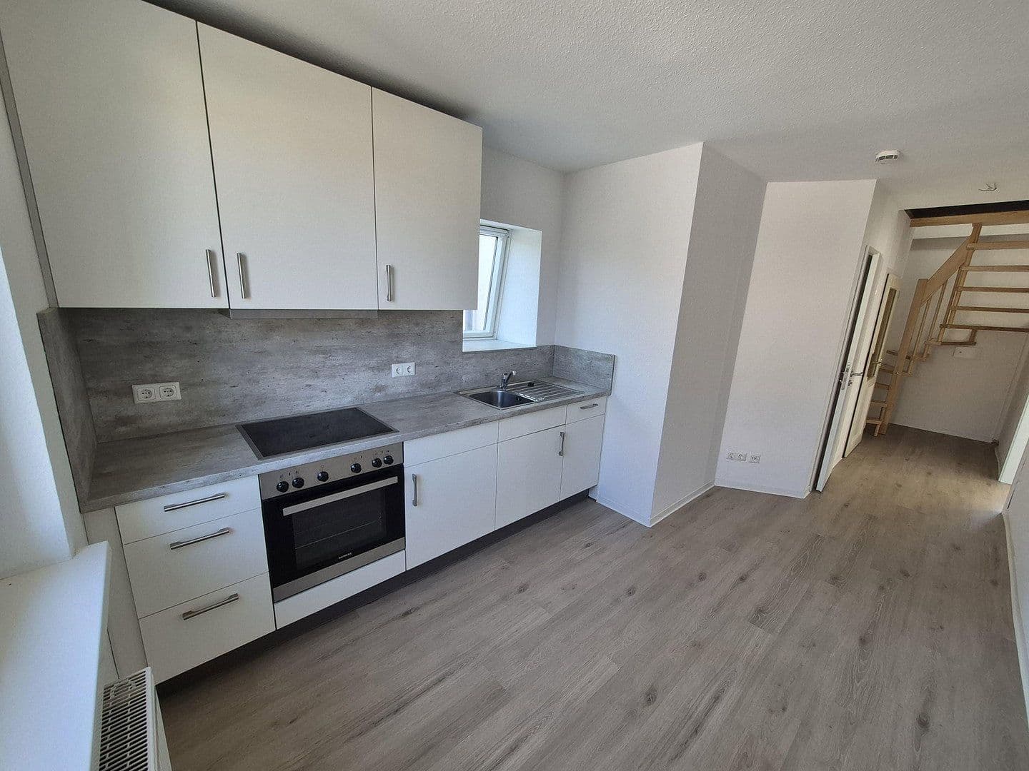 Prodej domu 198 m², pozemek 1.394 m², Falkensee, Braniborsko Prodej domu 198 m², pozemek 1.394 m², Falkensee, Braniborsko