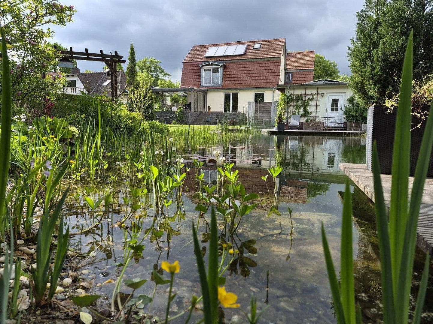 Prodej domu 198 m², pozemek 1.394 m², Falkensee, Braniborsko Prodej domu 198 m², pozemek 1.394 m², Falkensee, Braniborsko