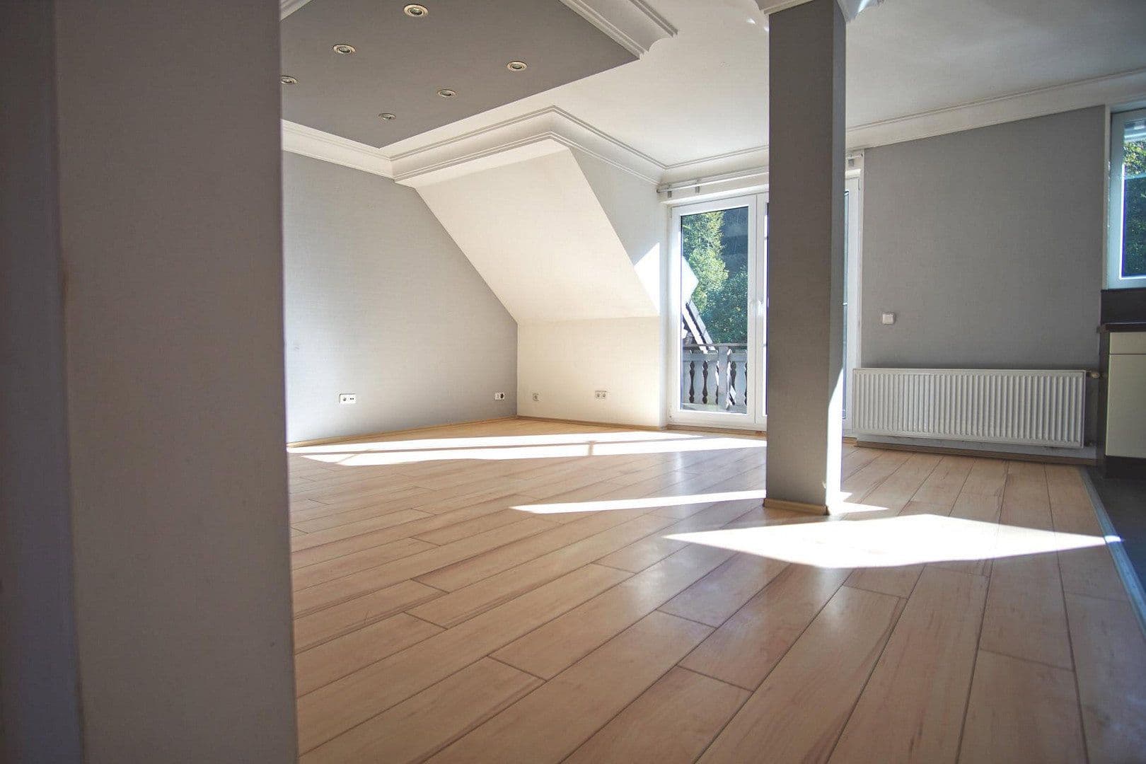 Pronájem bytu 3+1 110 m², Kürten, Severní Porýní-Vestfálsko Pronájem bytu 3+1 110 m², Kürten, Severní Porýní-Vestfálsko
