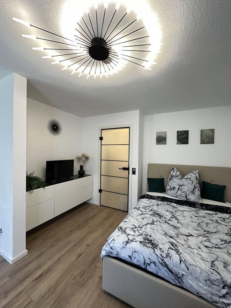 Pronájem bytu 1+1 36 m², Biberstraße 27, Freising, Bavorsko Pronájem bytu 1+1 36 m², Biberstraße 27, Freising, Bavorsko
