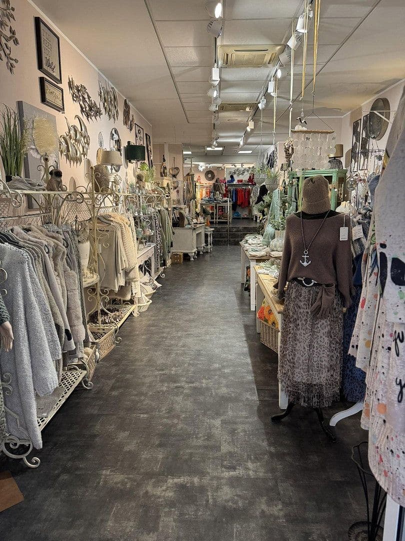 Prodej domu 802 m², pozemek 580 m², Marktstraße 41, Wilhelmshaven, Dolní Sasko Prodej domu 802 m², pozemek 580 m², Marktstraße 41, Wilhelmshaven, Dolní Sasko