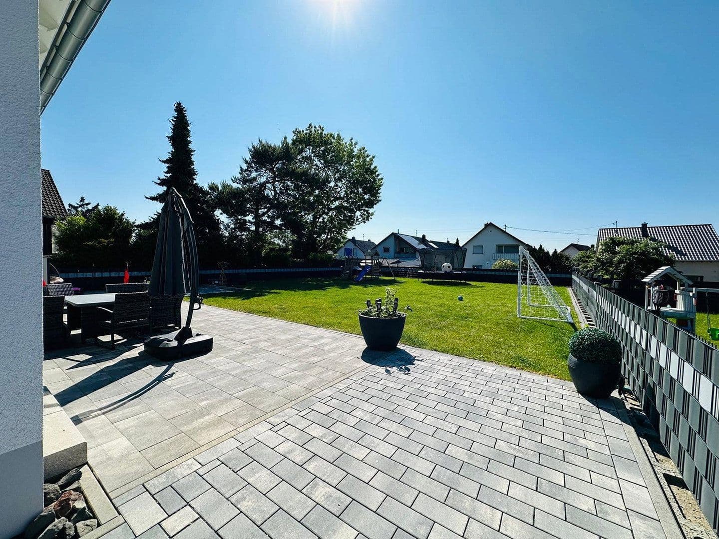 Prodej domu 251 m², pozemek 841 m², Bexbach, Země Sársko Prodej domu 251 m², pozemek 841 m², Bexbach, Země Sársko